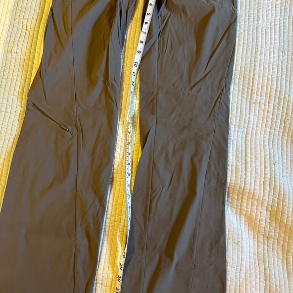Athleta Brown Pants size 6T long hiking - Picture 2 of 7